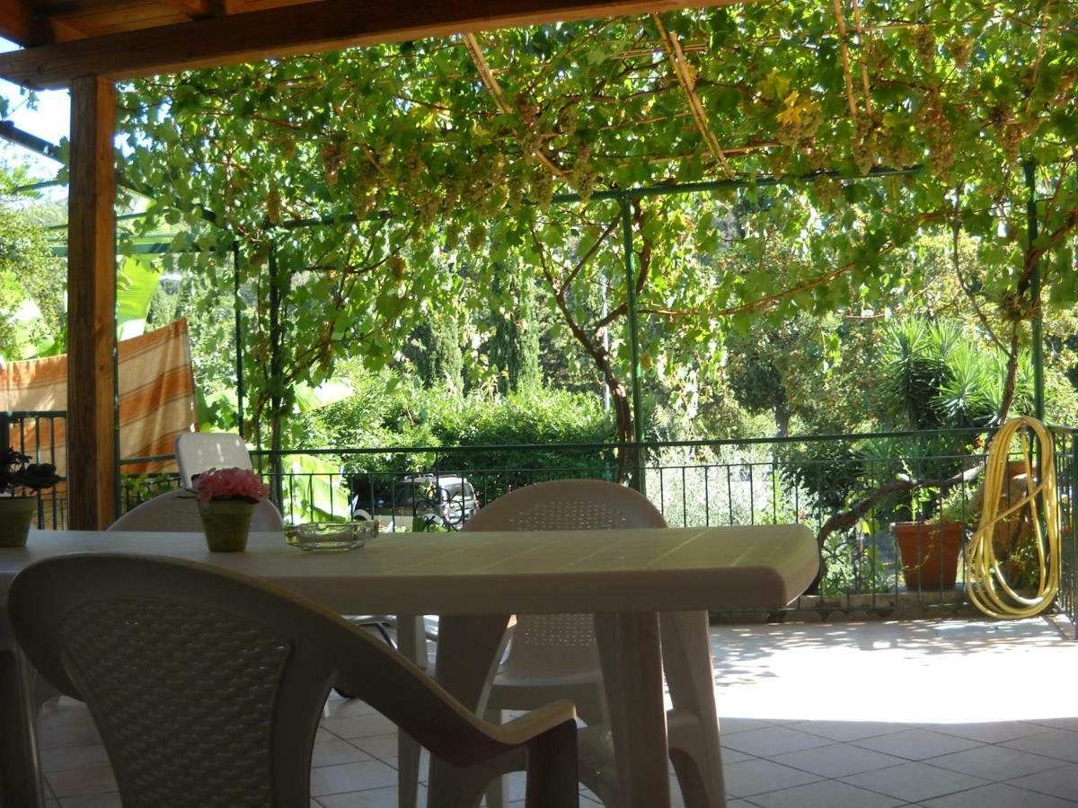 Come A Casa Deiva Marina Kültér fotó