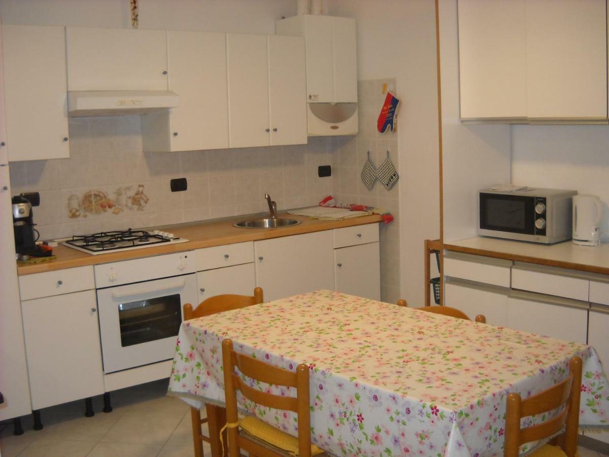 Come A Casa Deiva Marina Kültér fotó