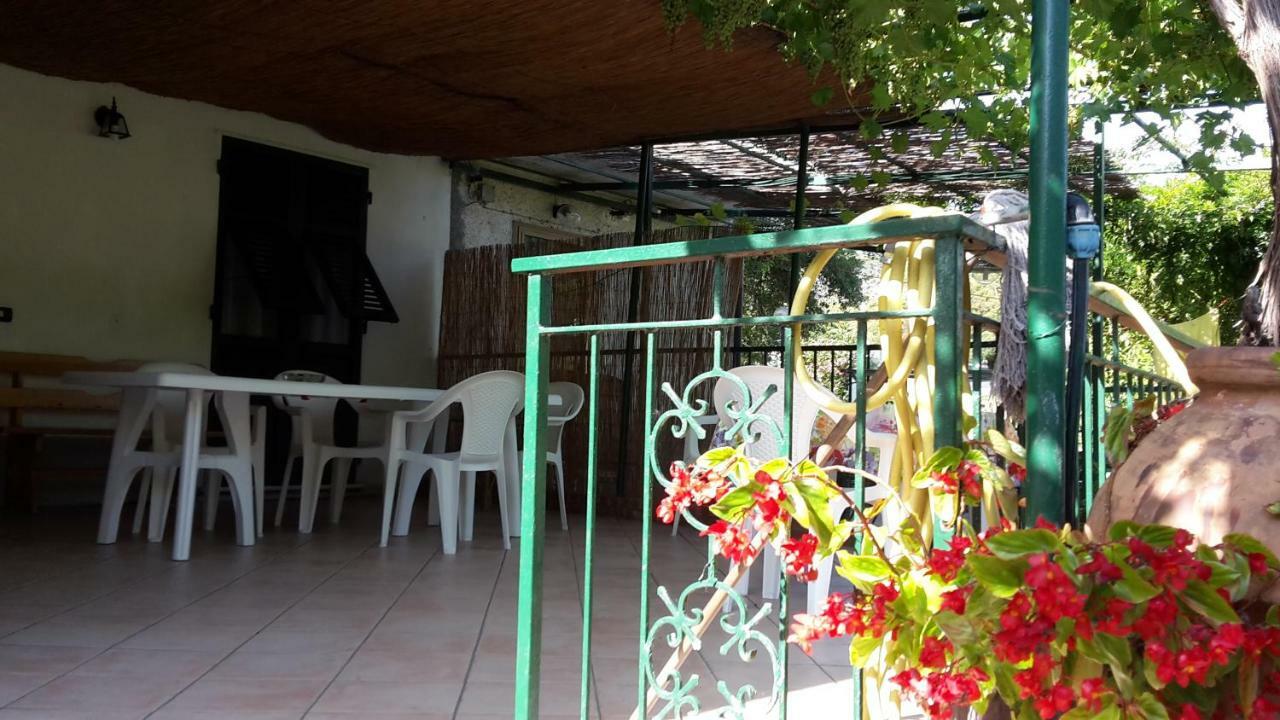 Come A Casa Deiva Marina Kültér fotó
