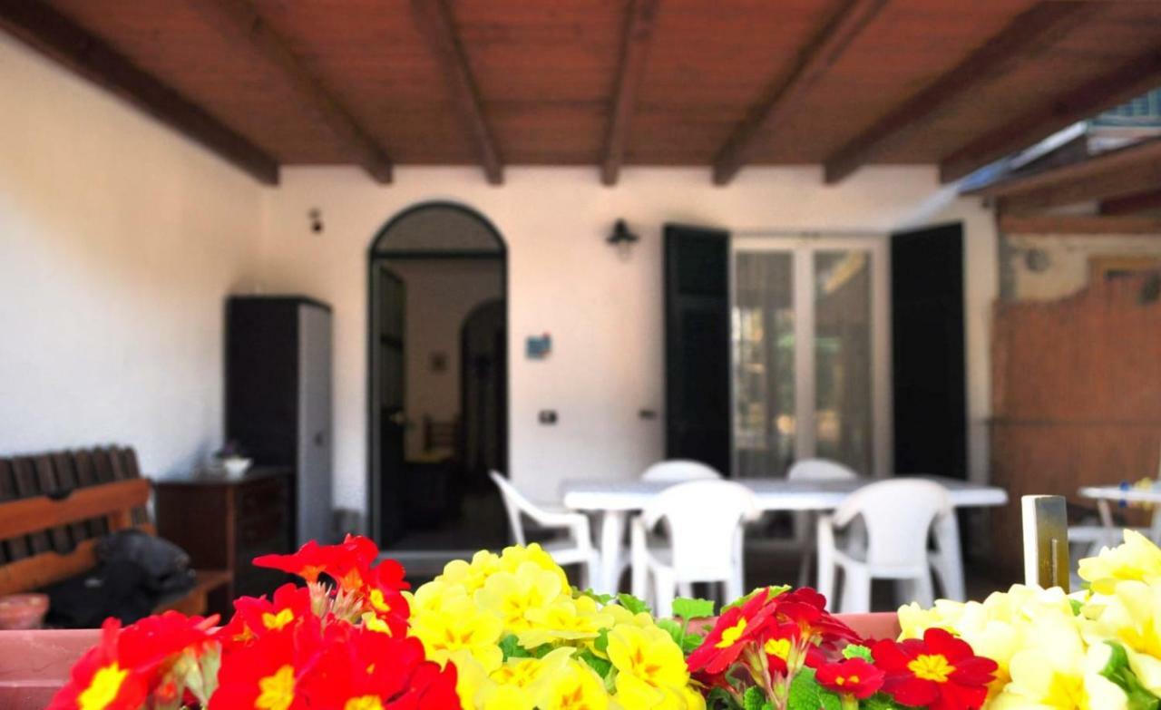 Come A Casa Deiva Marina Kültér fotó